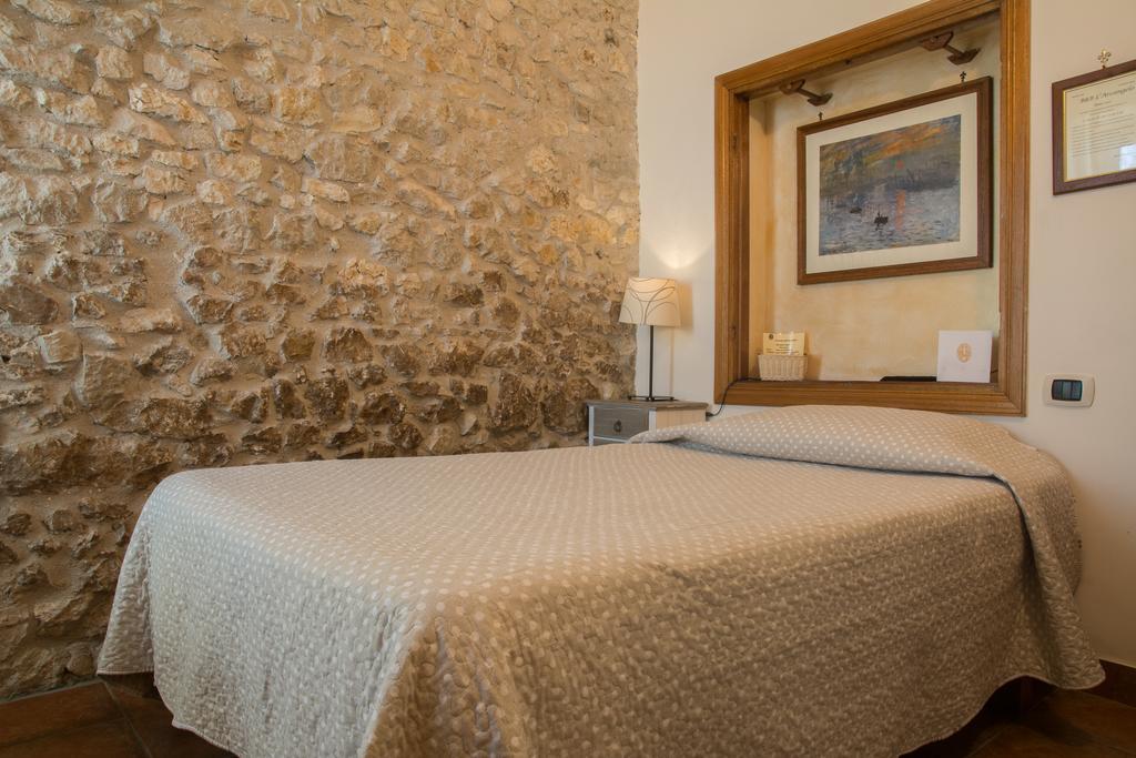 B&B L'Arcangelo Rocca Massima Exterior foto